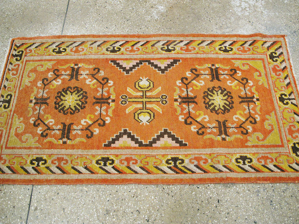 Vintage East Turkestan Khotan Rug (Pair: 1 of 2), No.19050 - Gsblank