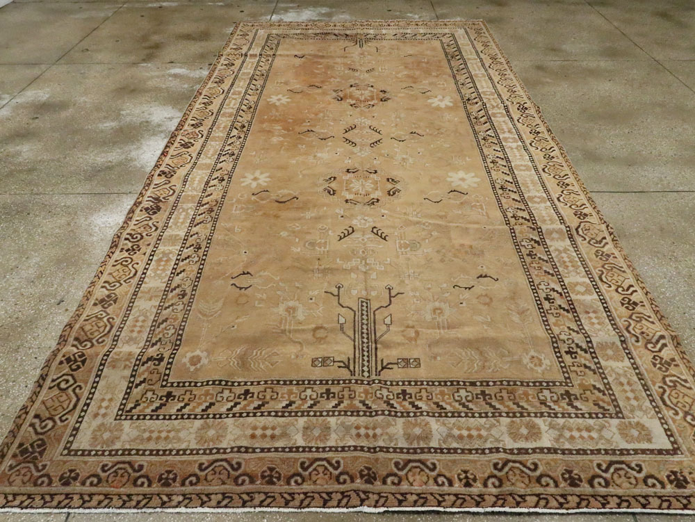 Antique East Turkestan Khotan Carpet, No.19052 - Gsblank