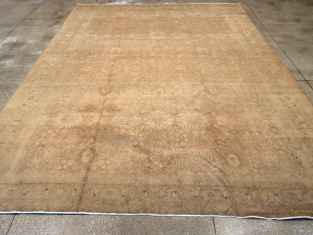 Antique Persian Tabriz Carpet, No.19055 - Gsblank