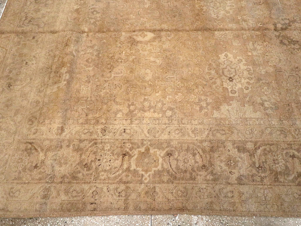Antique Persian Tabriz Carpet, No.19055 - Gsblank