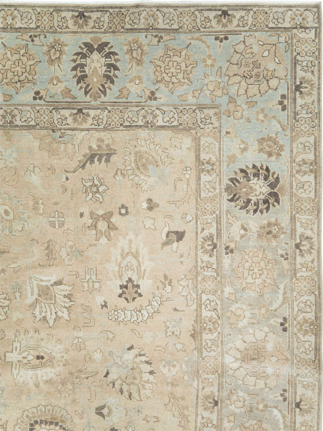 Vintage Persian Tabriz Room Size Carpet, No.19072 - Gsblank