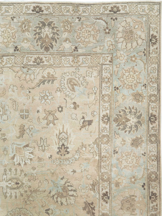 Vintage Persian Tabriz Room Size Carpet, No.19072 - Gsblank