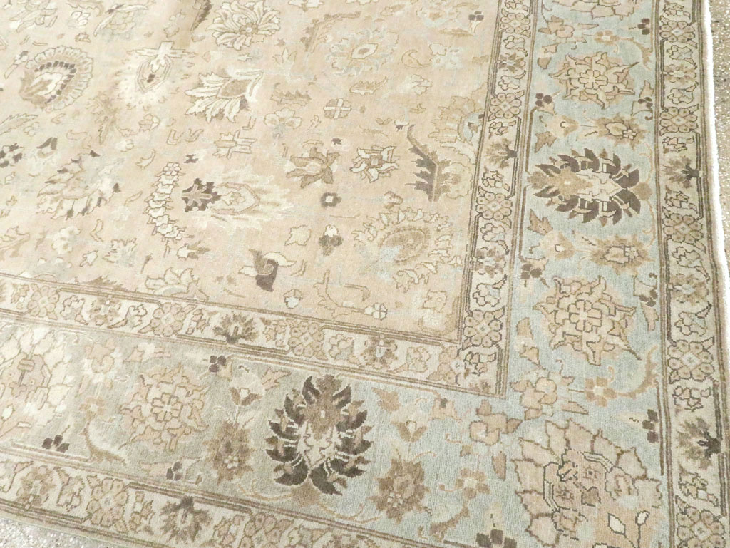 Vintage Persian Tabriz Room Size Carpet, No.19072 - Gsblank