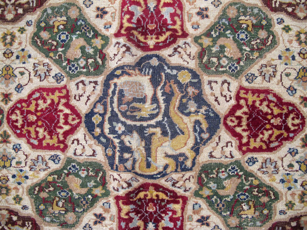 Antique Indian Lahore Carpet, No.19073 - Gsblank
