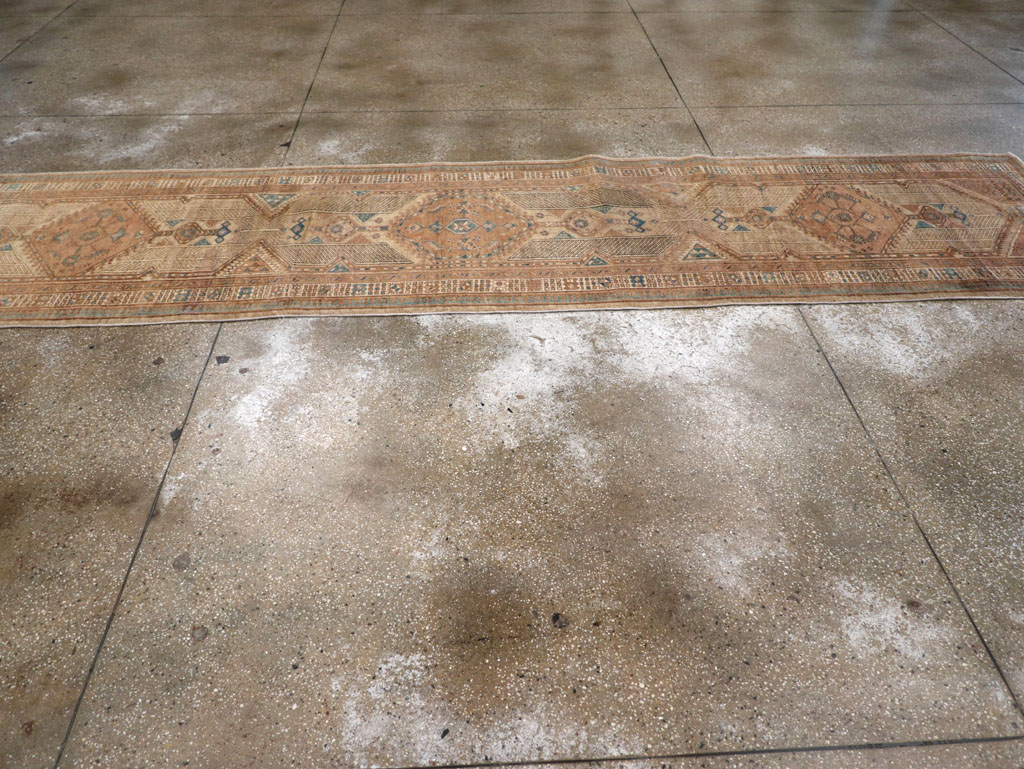 Vintage Persian Serab Runner, No.19138 - Gsblank