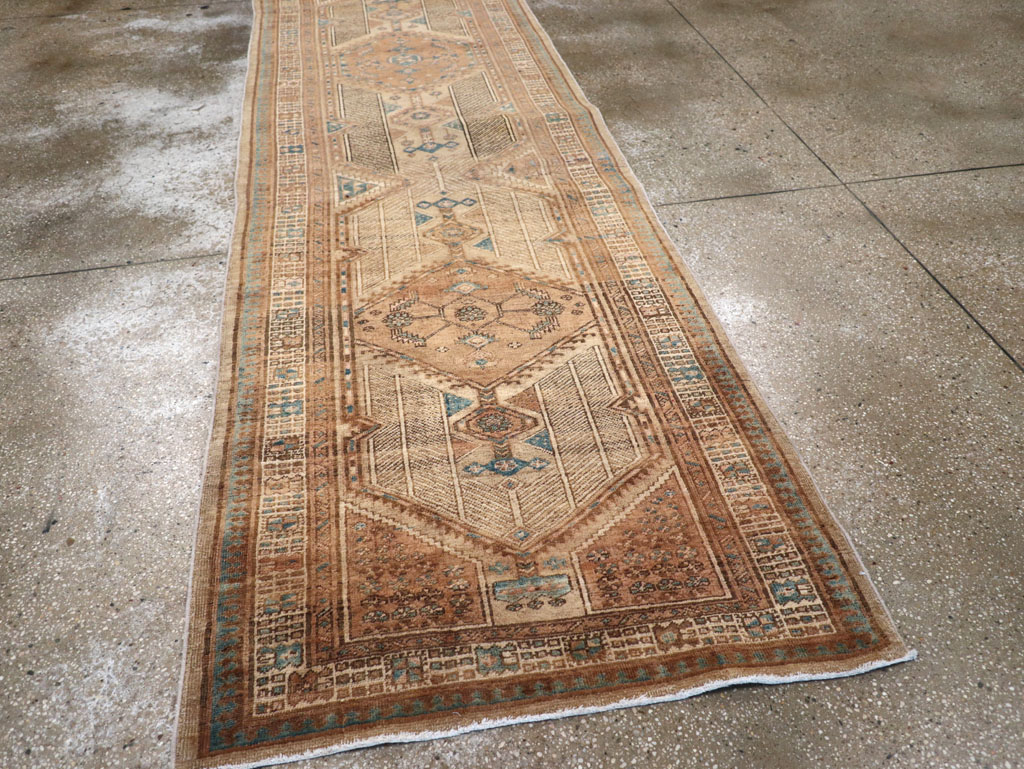 Vintage Persian Serab Runner, No.19138 - Gsblank