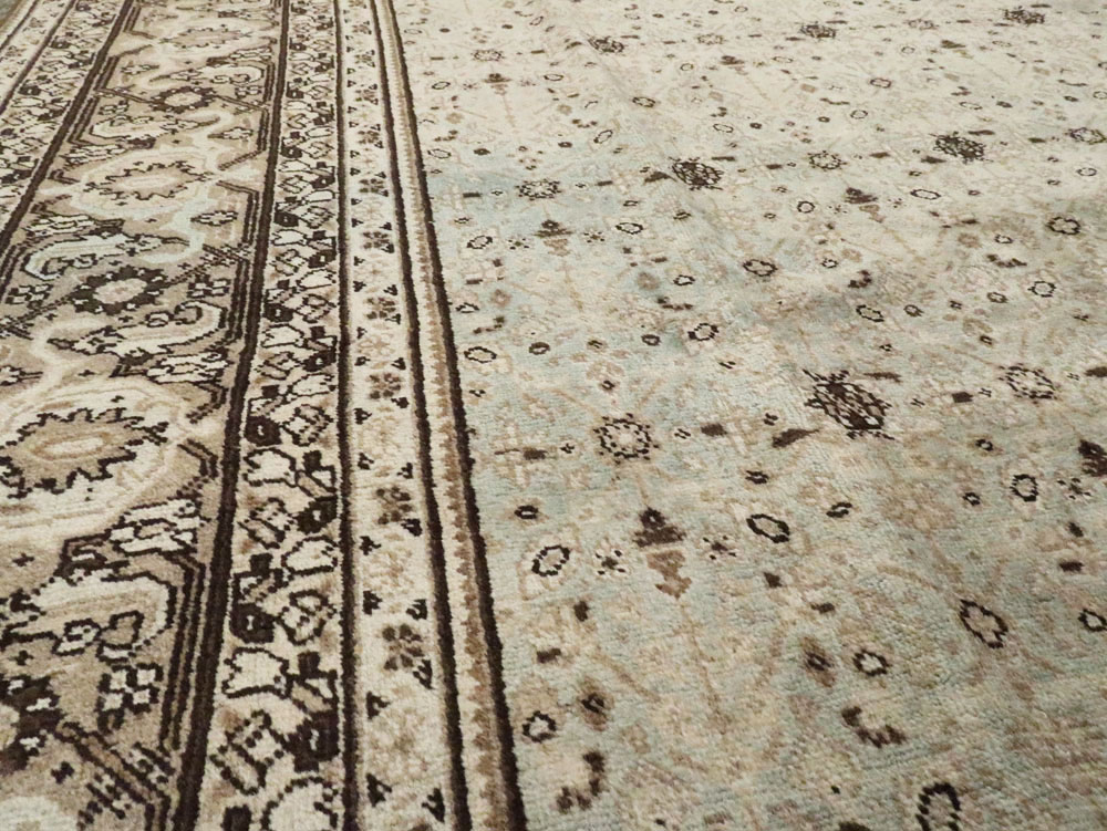 Antique Persian Tabriz Carpet, No.19156 - Gsblank