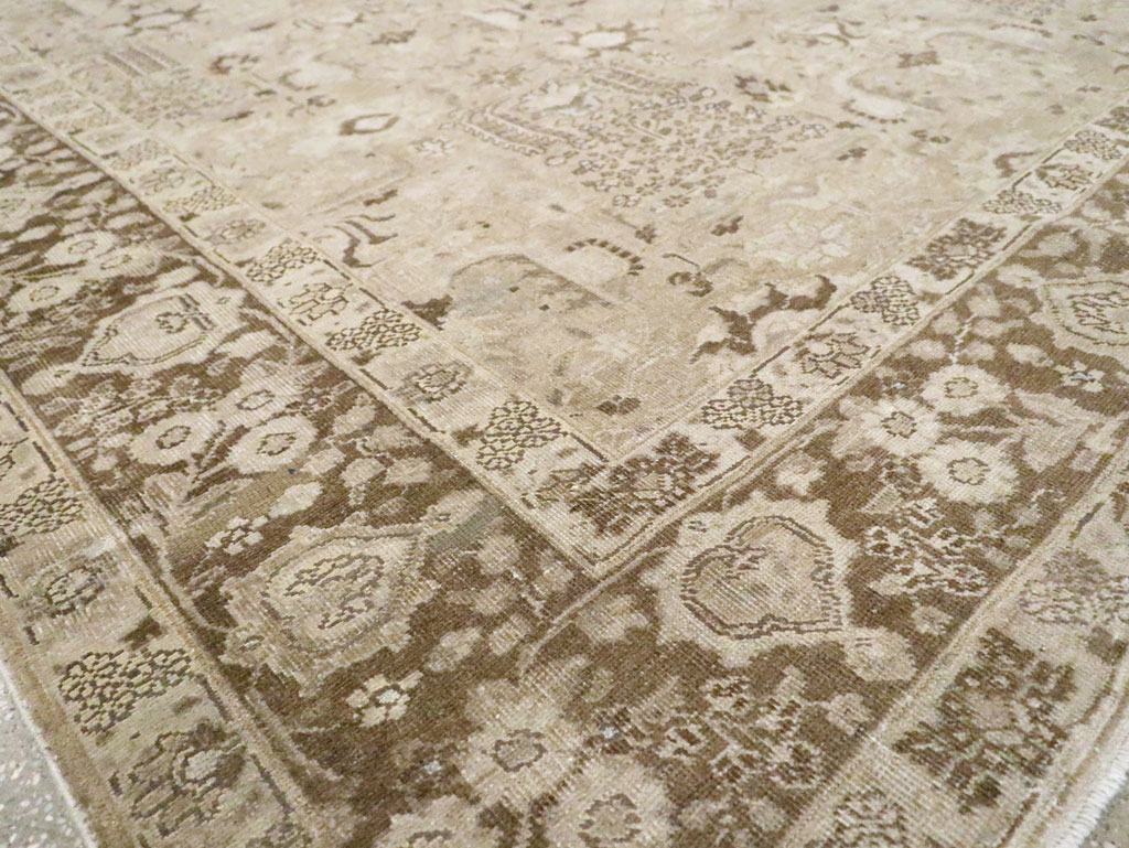 Vintage Persian Tabriz Small Room Size Carpet, No.19171 - Gsblank