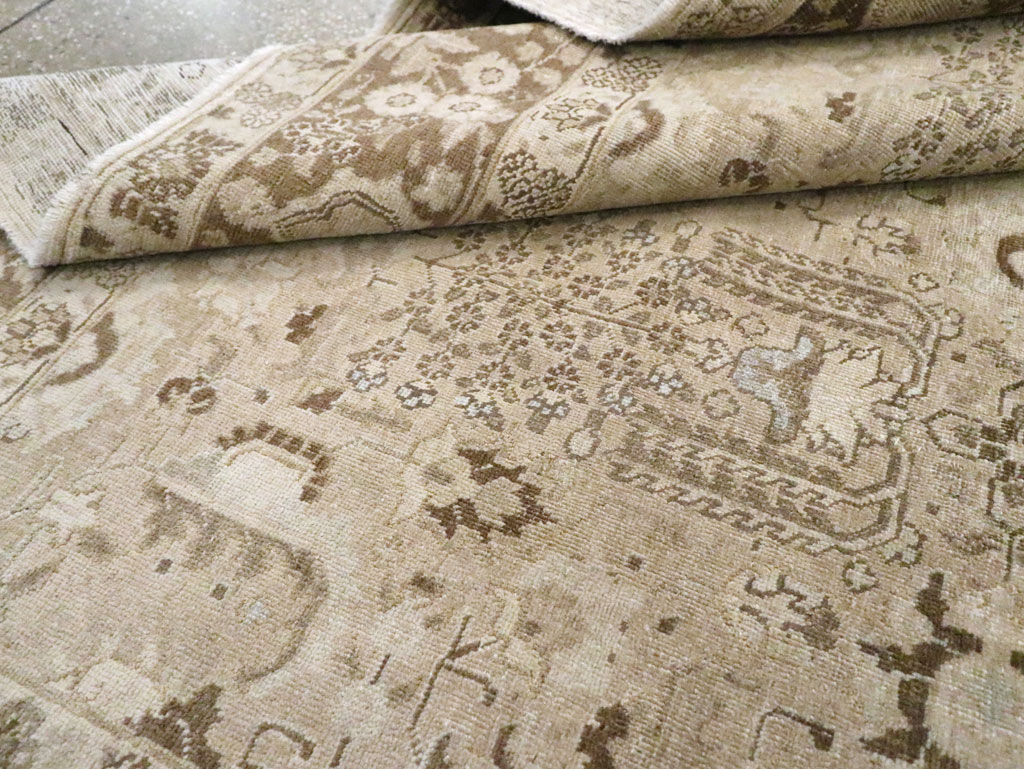 Vintage Persian Tabriz Small Room Size Carpet, No.19171 - Gsblank