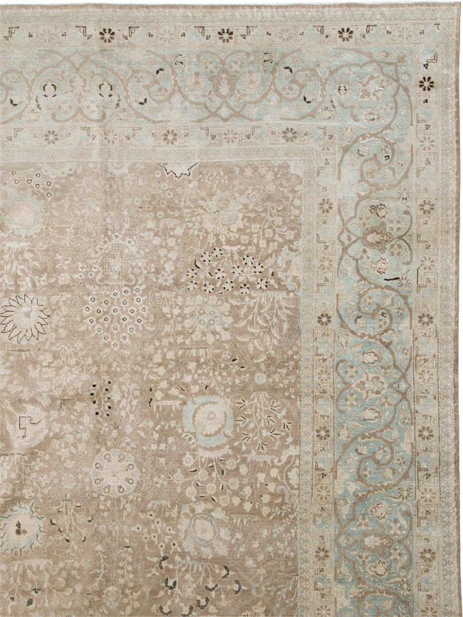 Antique Persian Tabriz Carpet, No.19200 - Gsblank