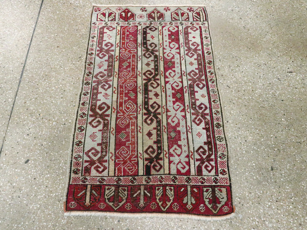 Antique Turkish Ghiordes Rug, No.19201 - Gsblank