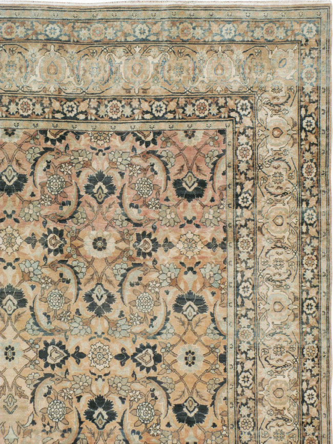 Antique Persian Lavar Kerman Carpet, No.19237 - Gsblank