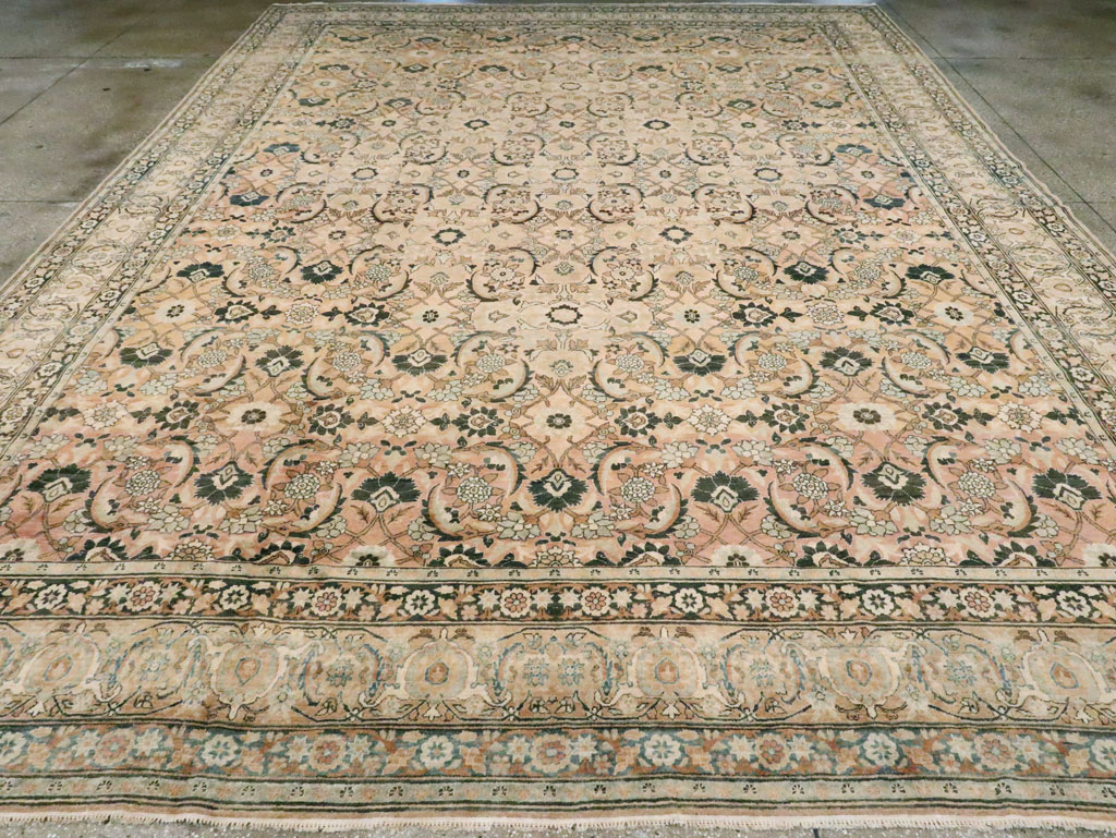 Antique Persian Lavar Kerman Carpet, No.19237 - Gsblank