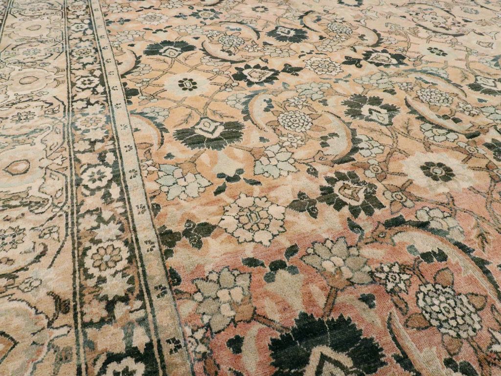 Antique Persian Lavar Kerman Carpet, No.19237 - Gsblank