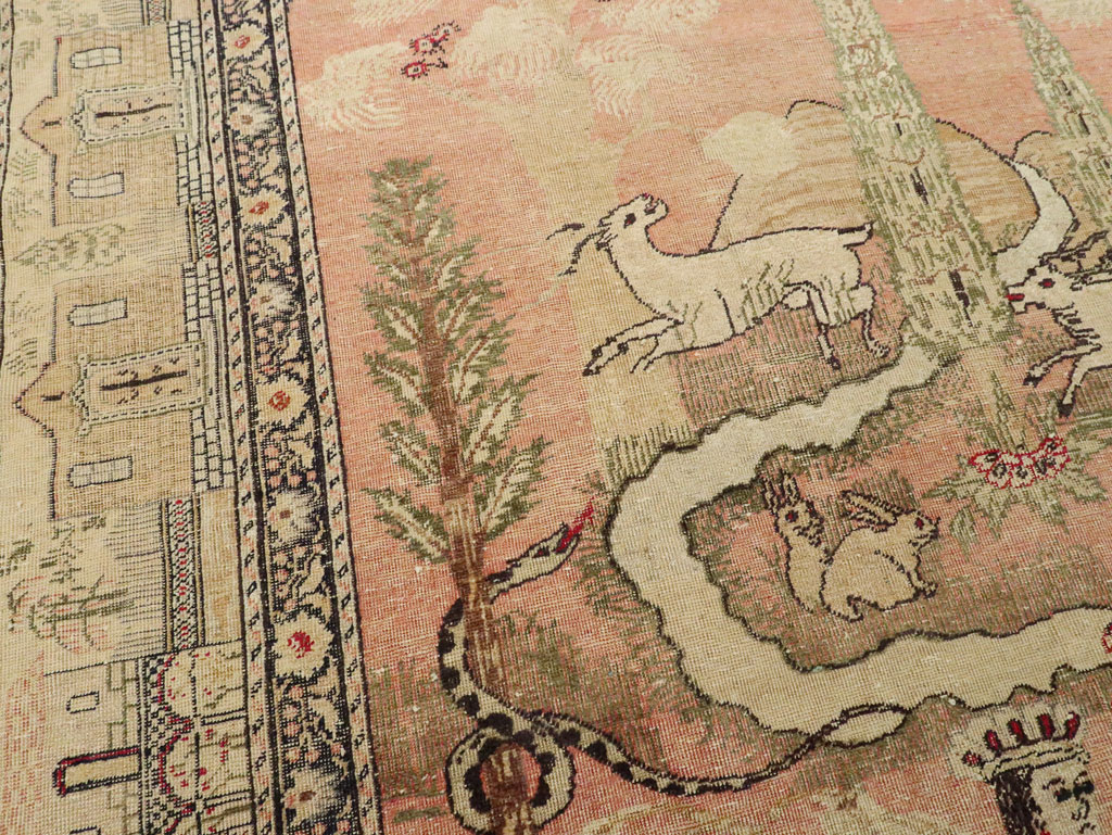 Antique Turkish Kayseri Pictorial Carpet, No.19264 - Gsblank