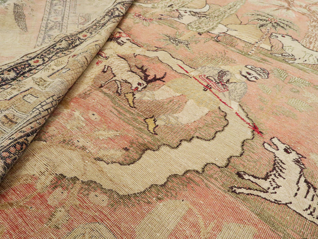 Antique Turkish Kayseri Pictorial Carpet, No.19264 - Gsblank