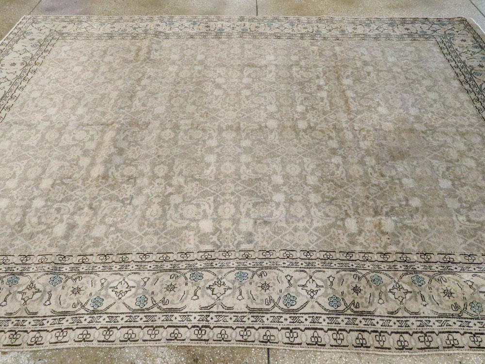 Antique Persian Tabriz Carpet, No.19283 - Gsblank
