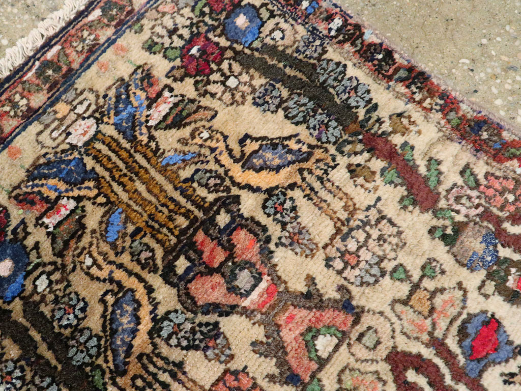 Vintage Persian Malayer Pictorial Rug, No.19284 - Gsblank