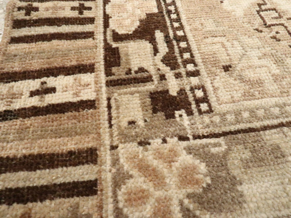 Antique East Turkestan Khotan Rug, No.19294 - Gsblank