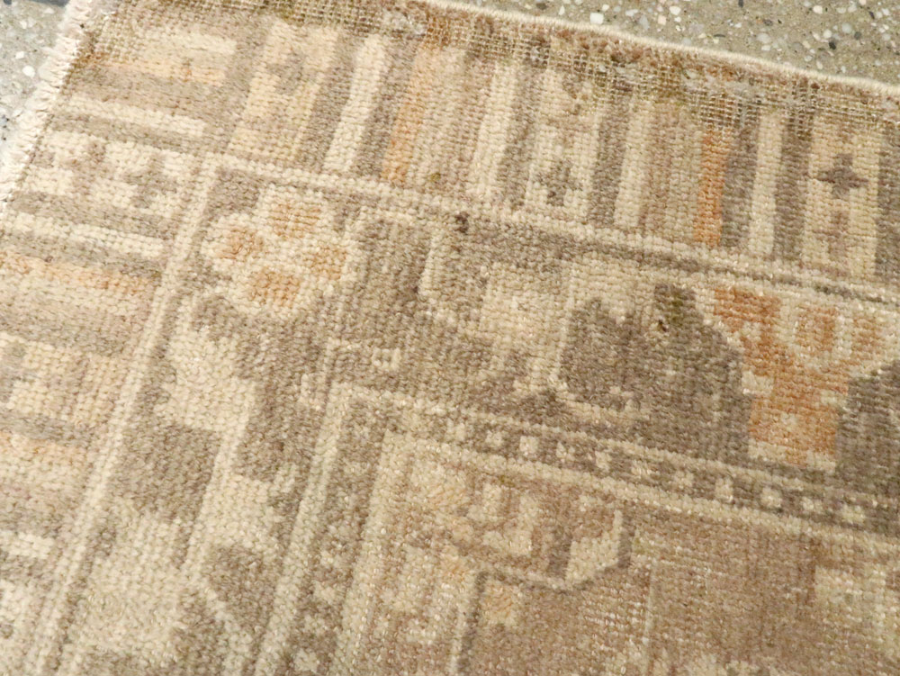 Antique East Turkestan Khotan Rug, No.19295 - Gsblank