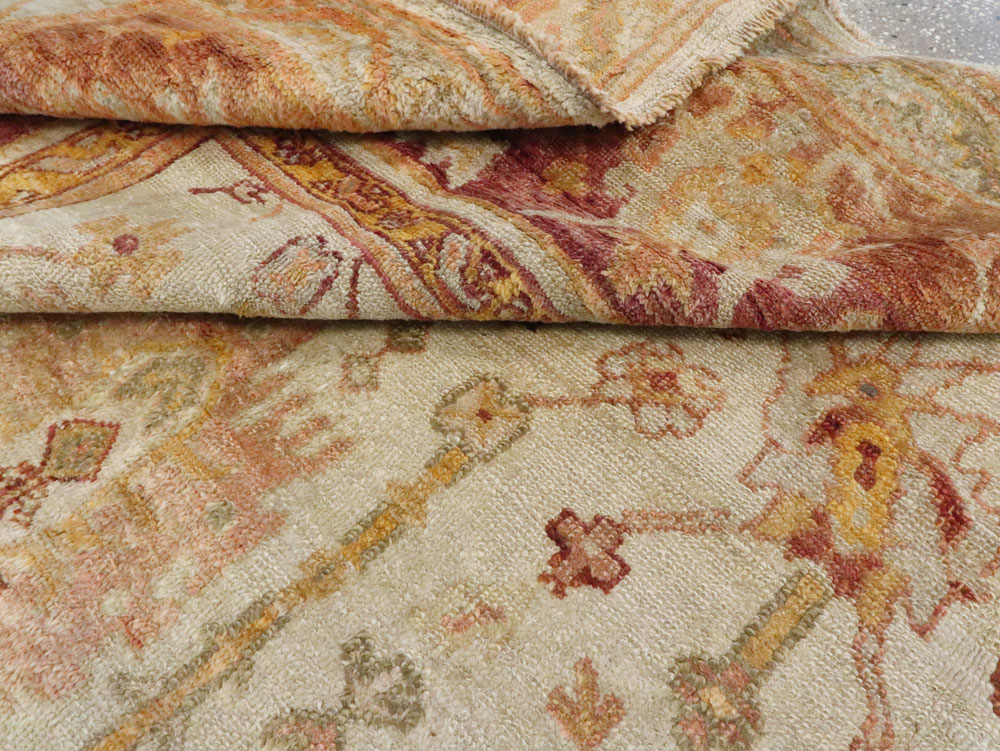 Antique Turkish Oushak Carpet, No.19942 - Gsblank