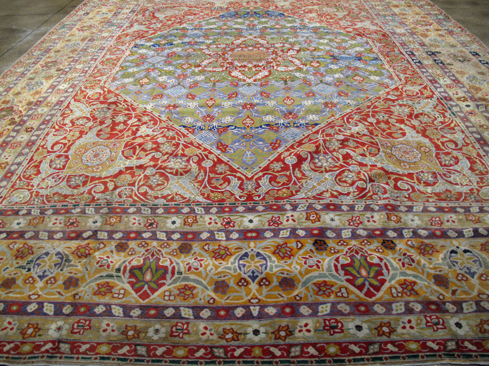 Antique Persian Tabriz Carpet, No.19943 - Gsblank