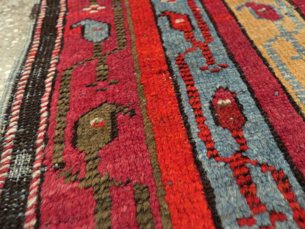 Antique Turkish Ghiordes Rug, No.19944 - Gsblank