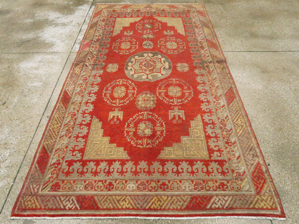 Vintage East Turkestan Khotan Carpet, No.19985 - Gsblank