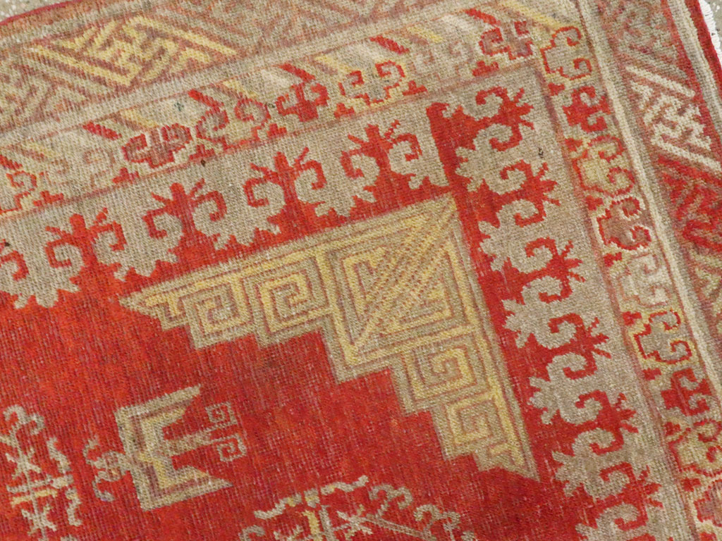 Vintage East Turkestan Khotan Carpet, No.19985 - Gsblank