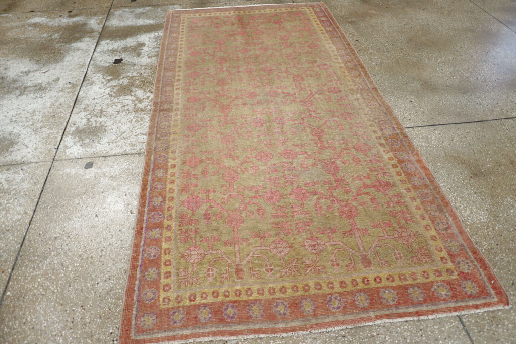 Vintage East Turkestan Khotan Rug, No.19990 - Gsblank