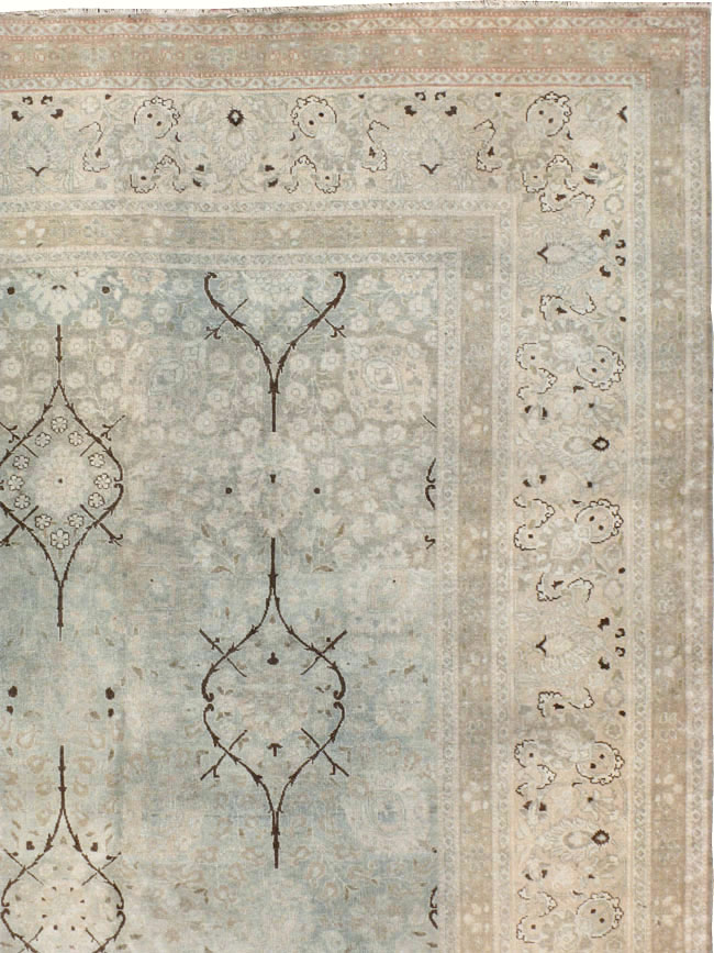 Antique Persian Tabriz Carpet, No.20014 - Gsblank