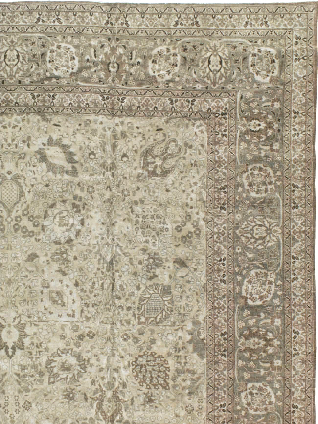 Antique Persian Tabriz Carpet, No.20018 - Gsblank
