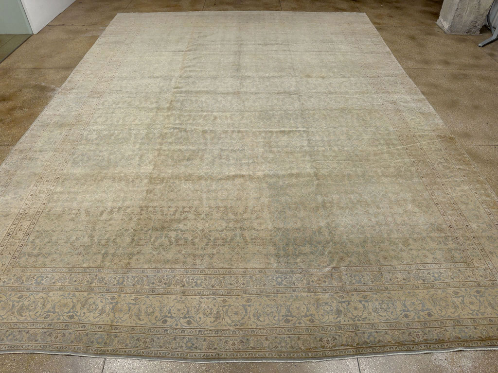 Antique Persian Tabriz Carpet, No.20023 - Gsblank