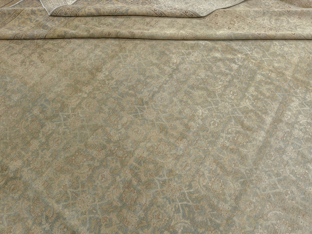Antique Persian Tabriz Carpet, No.20023 - Gsblank
