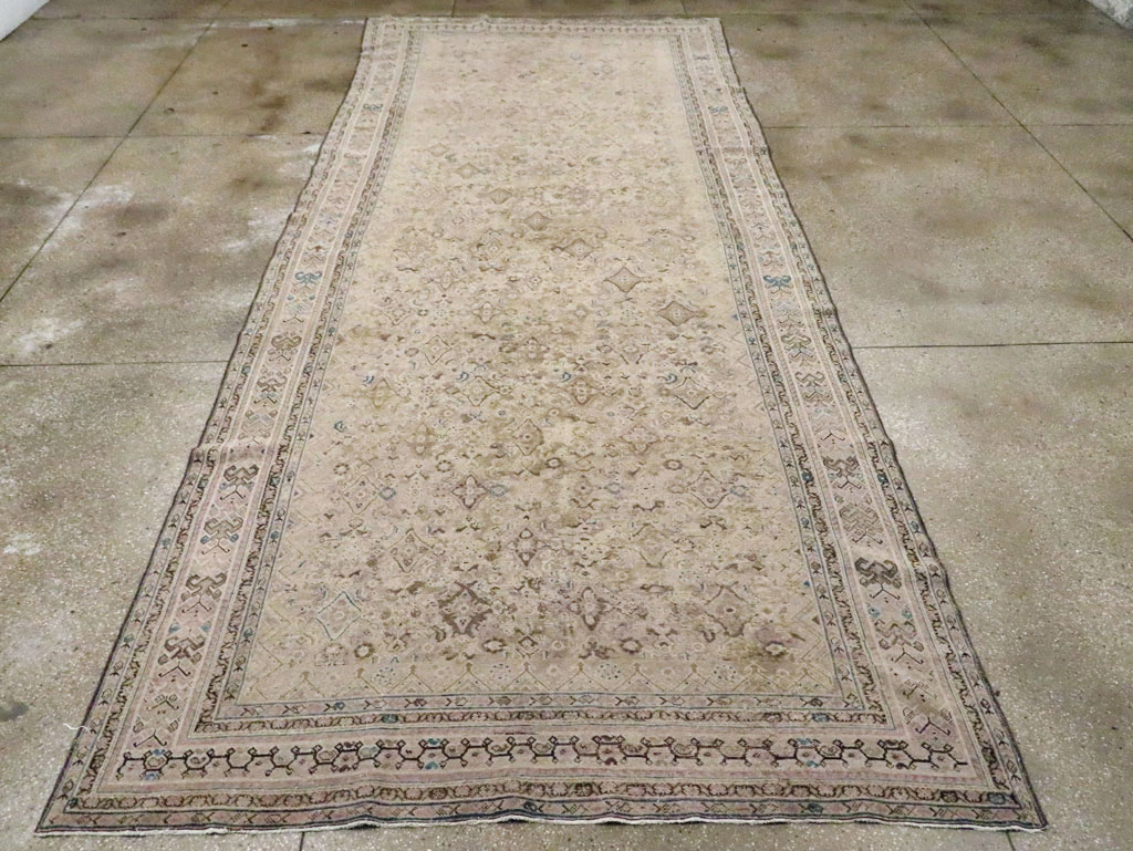 Antique Persian Malayer Gallery Carpet, No.20028 - Gsblank