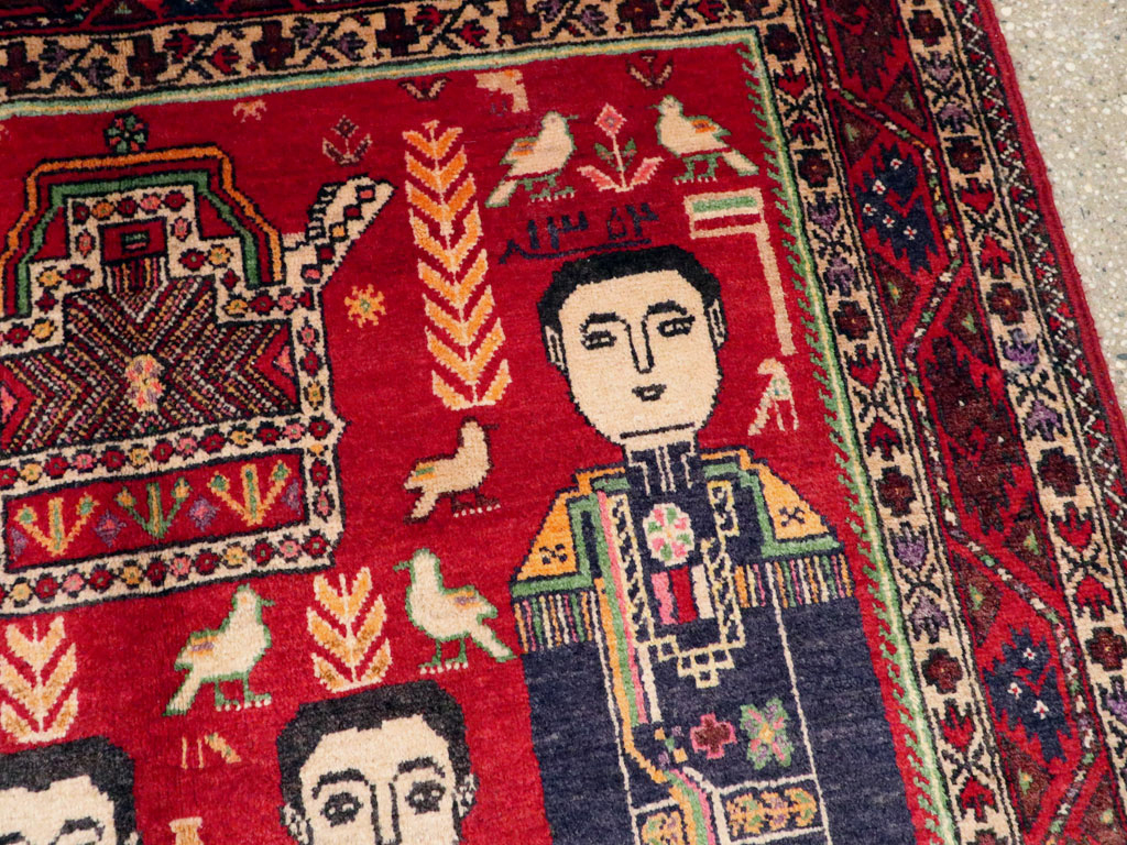 Vintage Persian Pictorial Malayer Rug, No.20057 - Gsblank