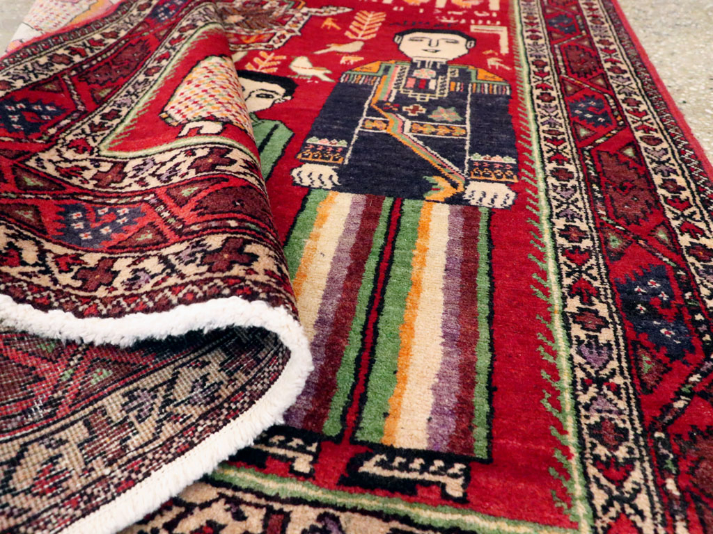 Vintage Persian Pictorial Malayer Rug, No.20057 - Gsblank