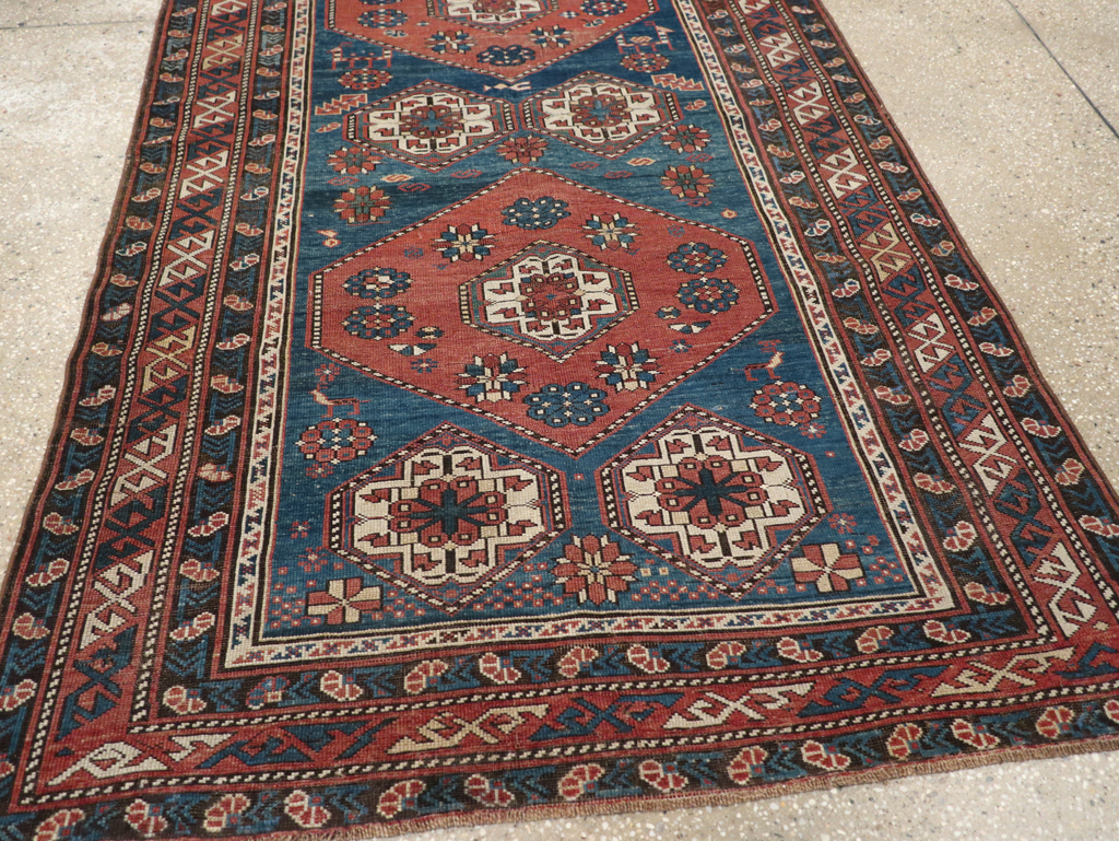 Antique Caucasian Kazak Rug, No.20077 - Gsblank