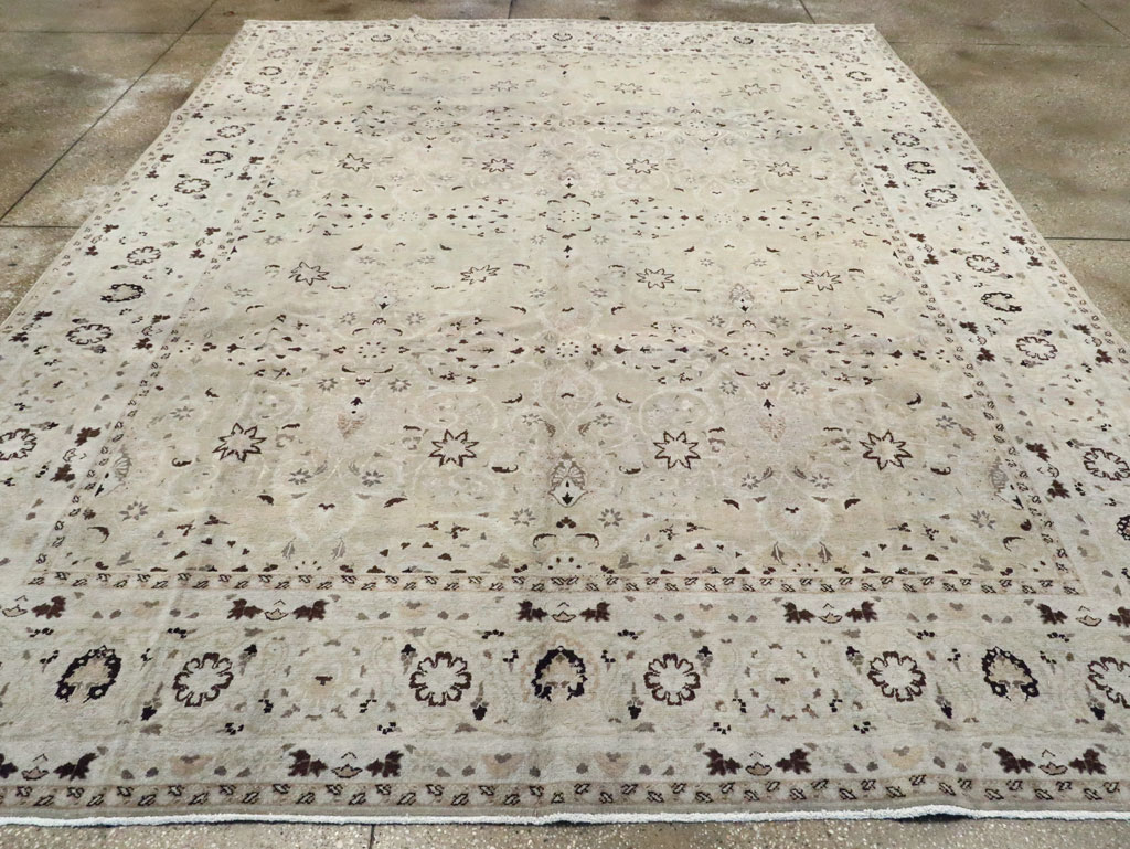 Vintage Persian Mashad Room Size Carpet, No.20082 - Gsblank
