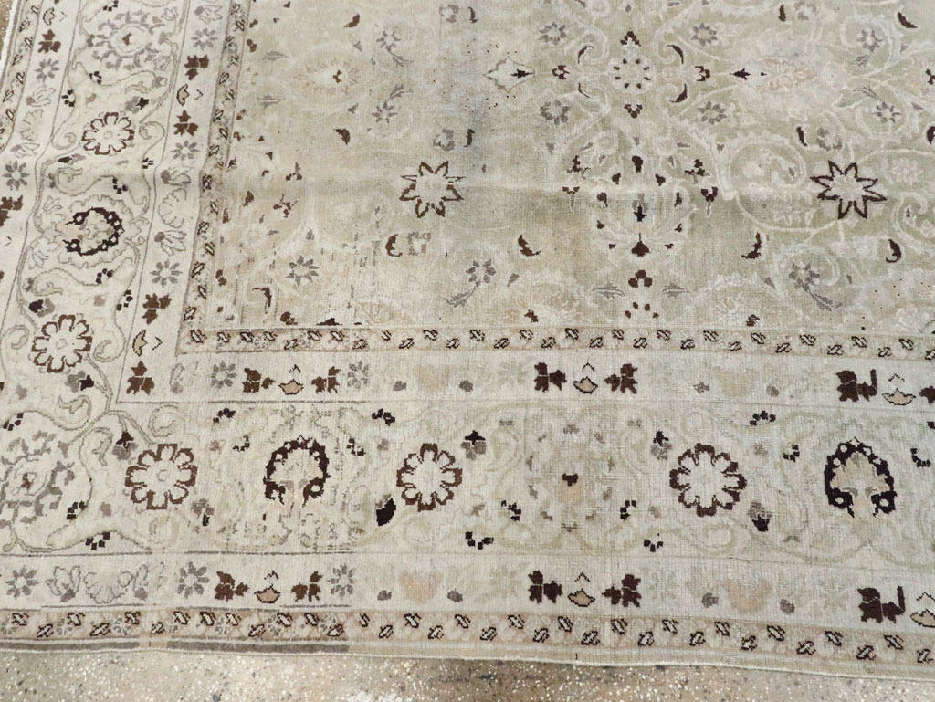 Vintage Persian Mashad Room Size Carpet, No.20082 - Gsblank