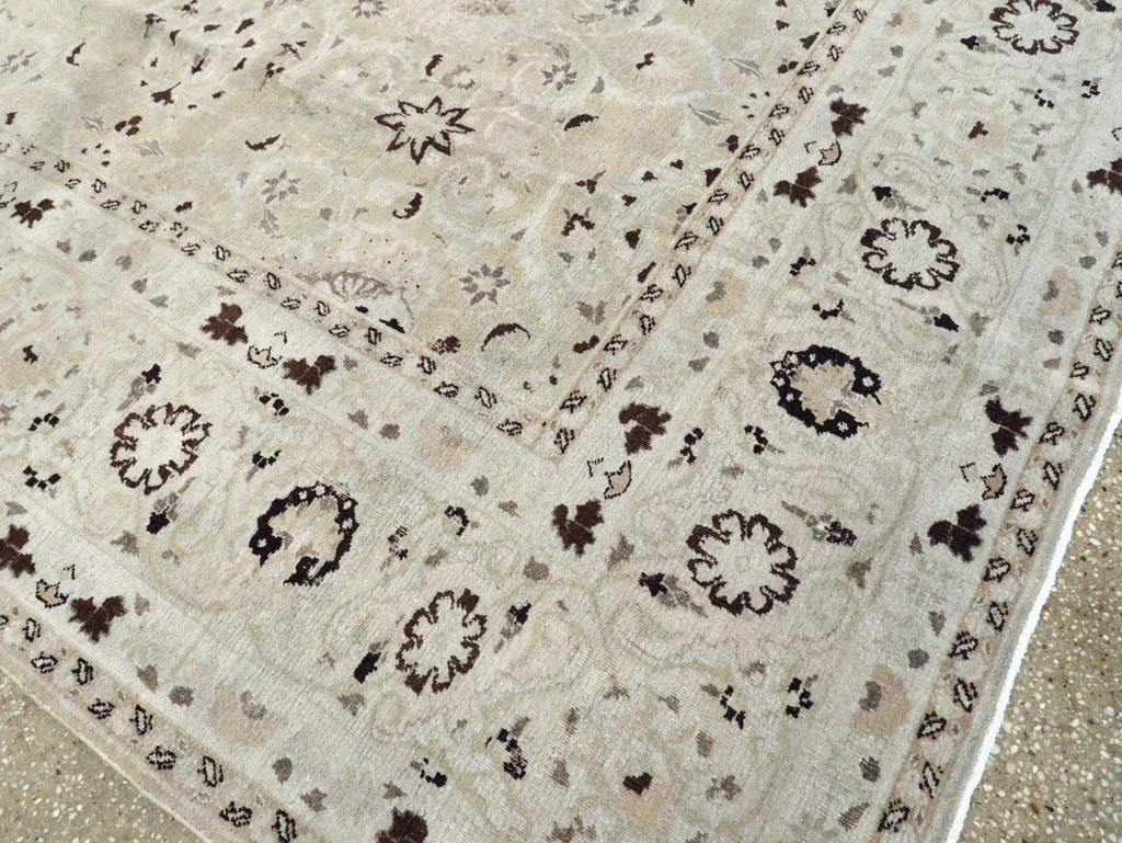 Vintage Persian Mashad Room Size Carpet, No.20082 - Gsblank