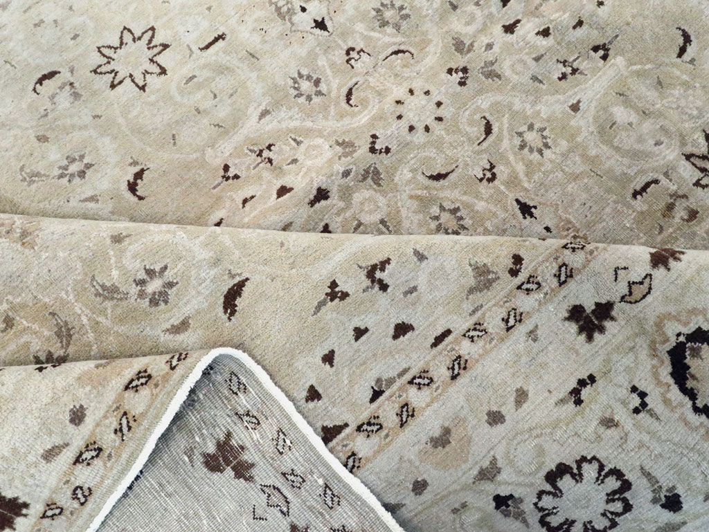 Vintage Persian Mashad Room Size Carpet, No.20082 - Gsblank