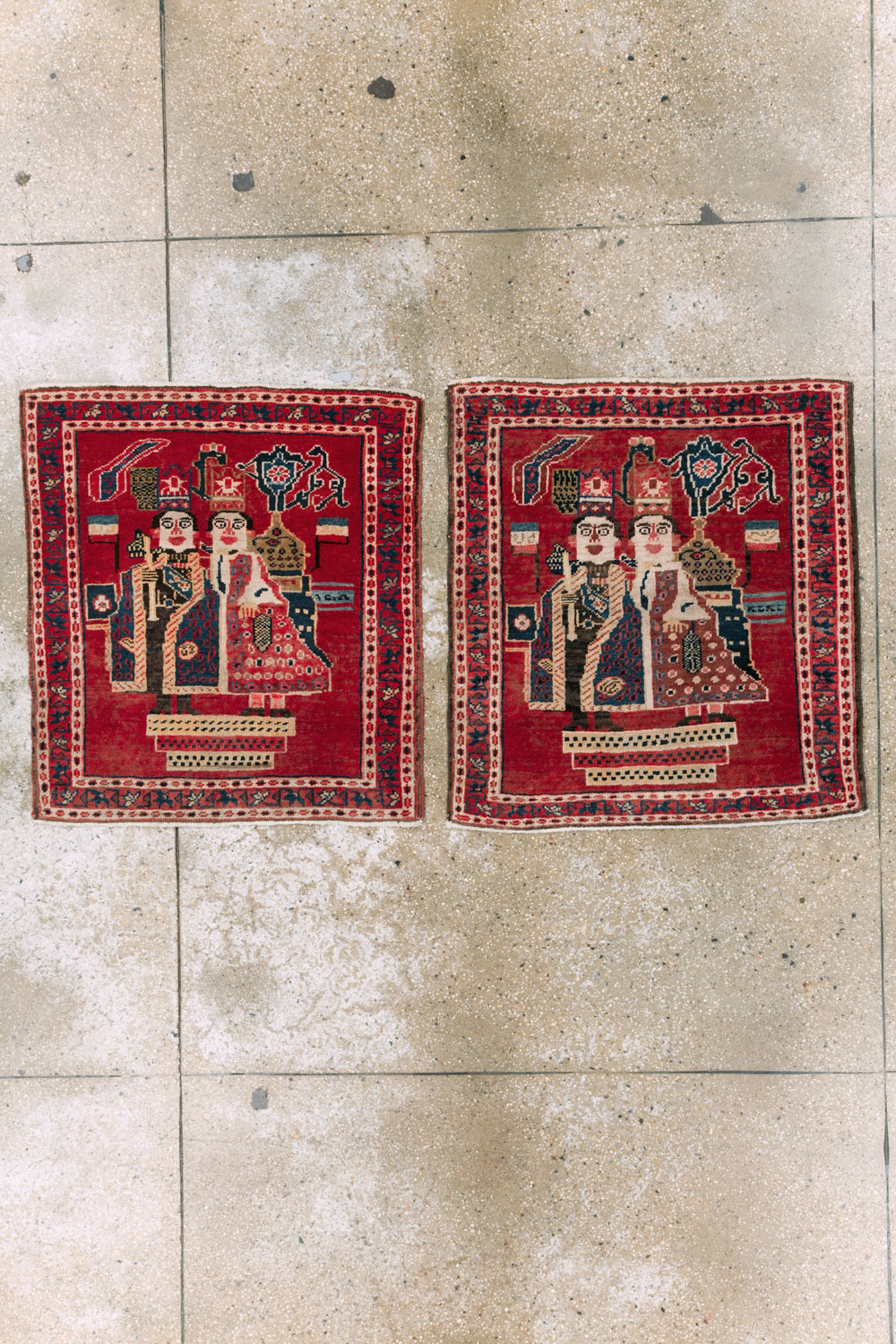 Antique Persian Heriz Pictorial Rug (Pair: 2 of 2), No.20092 - Gsblank