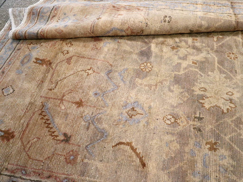 Antique Turkish Oushak Carpet, No.20093 - Gsblank