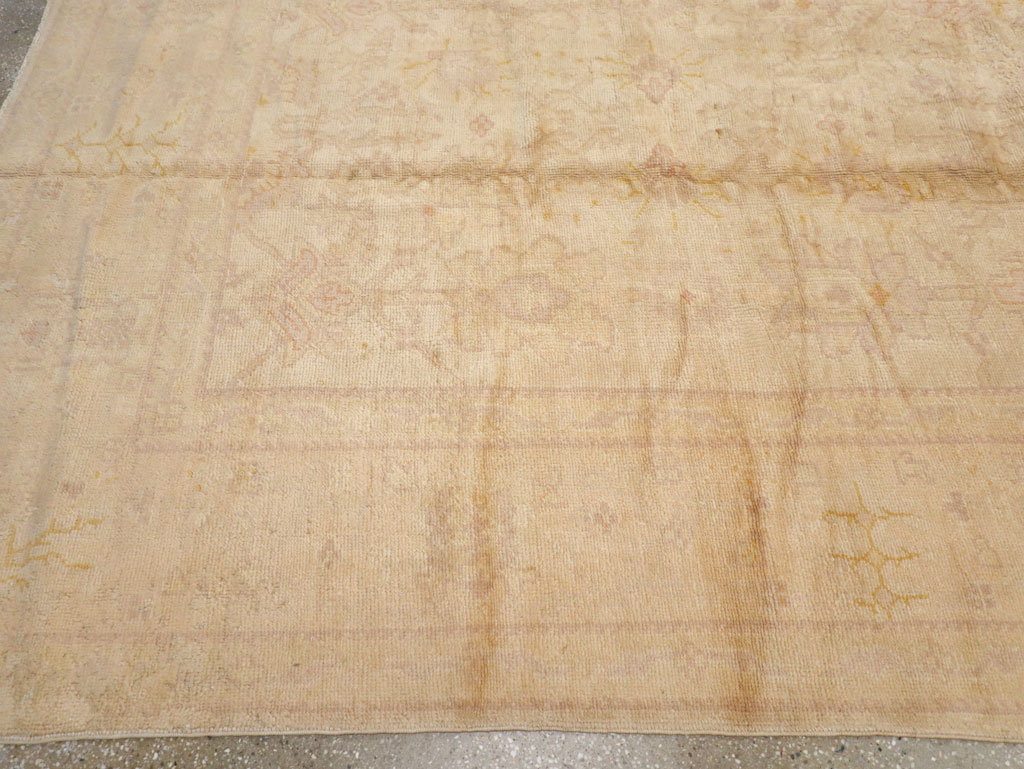 Antique Turkish Oushak Carpet, No.20105 - Gsblank