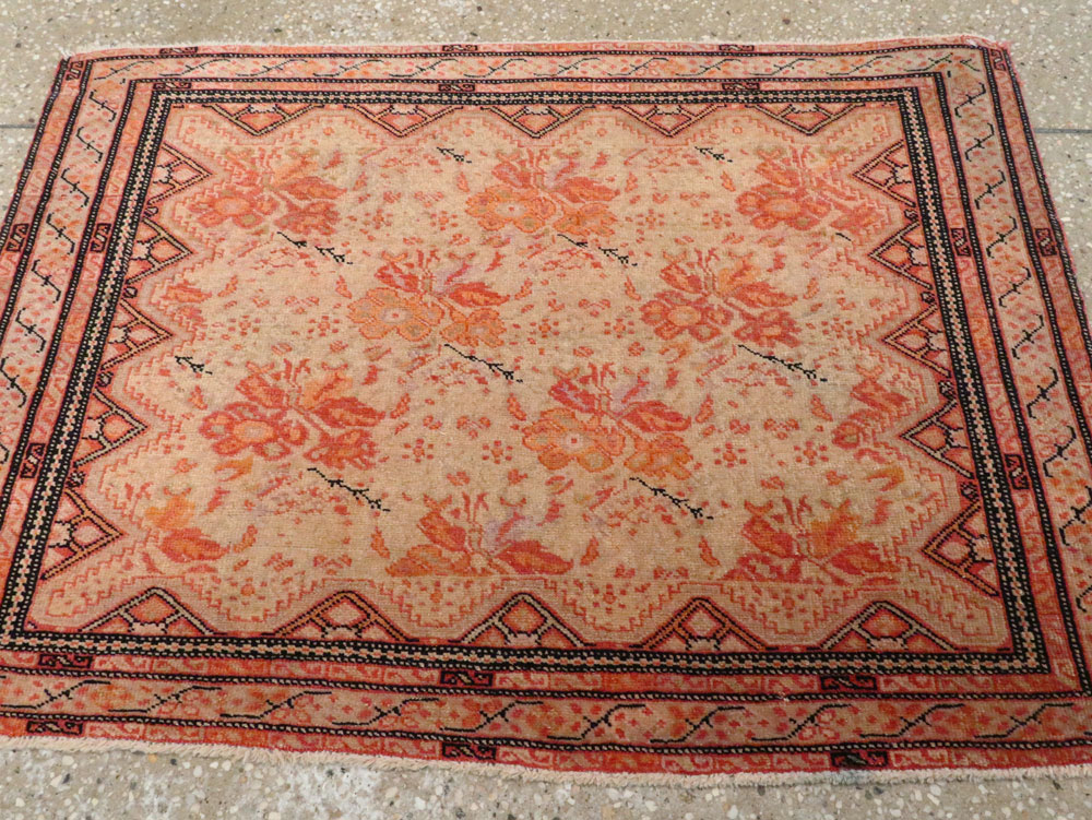 Antique Persian Fereghan Rug, No.20117 - Gsblank