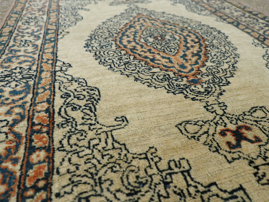 Antique Persian Tabriz Haji Jalili Rug, No.20119 - Gsblank
