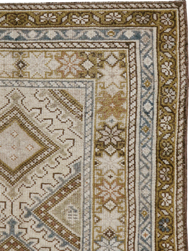 Antique Persian Kurdish Rug, No.20137 - Gsblank
