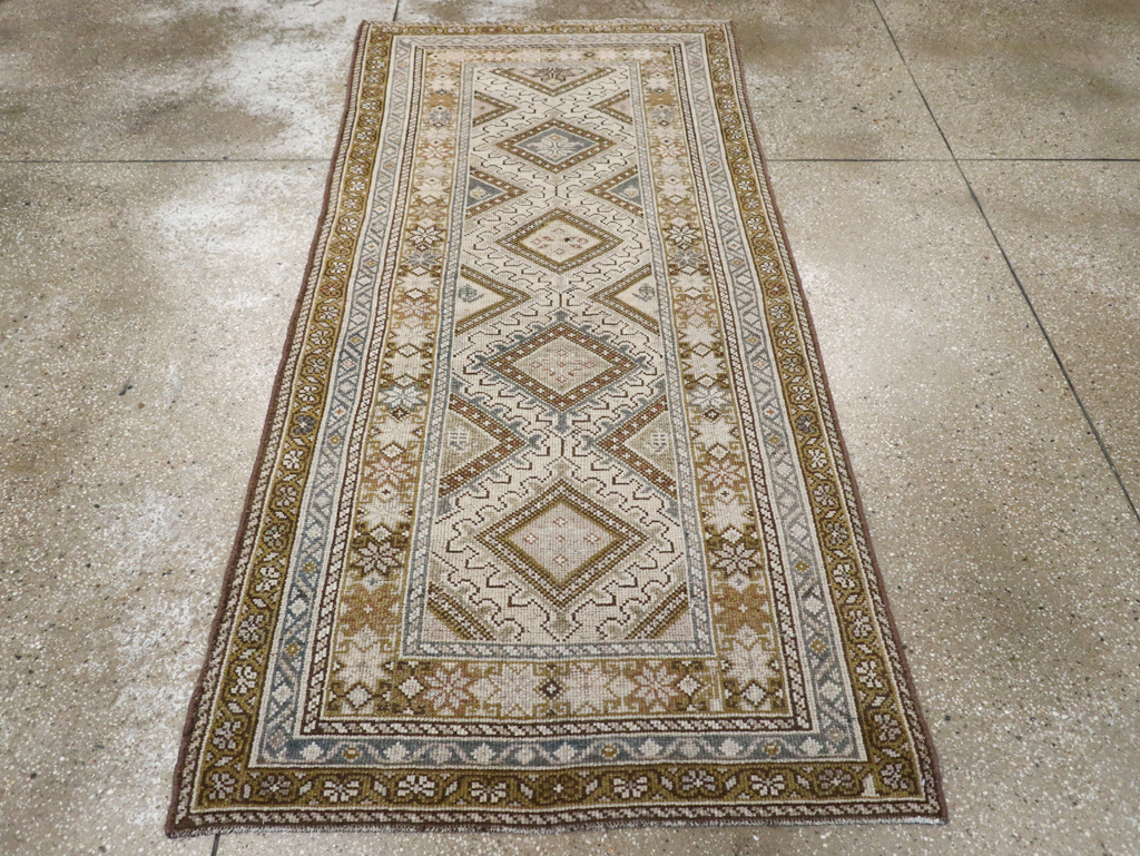 Antique Persian Kurdish Rug, No.20137 - Gsblank