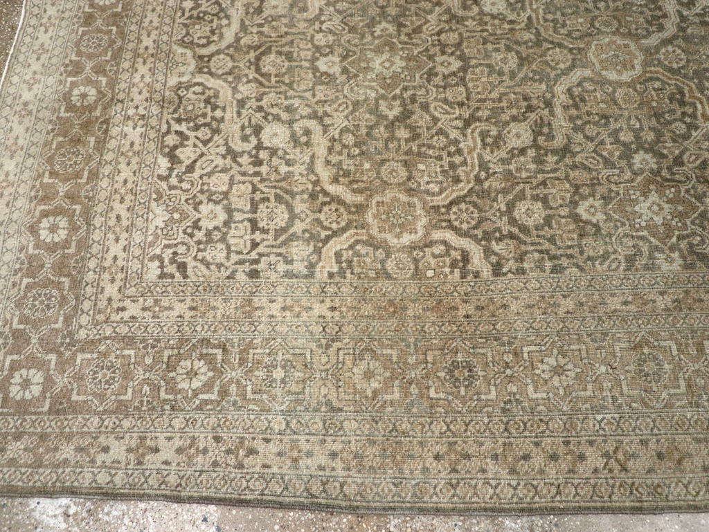 Antique Persian Tabriz Carpet, No.20159 - Gsblank